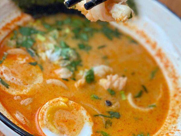 Уми - Спайси рамен