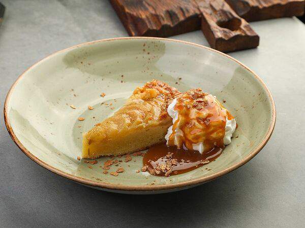 Бургерная №1 - Миндальный тарт с пряной грушей