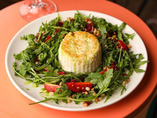 Clearbarn - Салат №1 с рикоттой на гриле