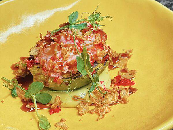 Poke Top - Запеченное авокадо с креветками