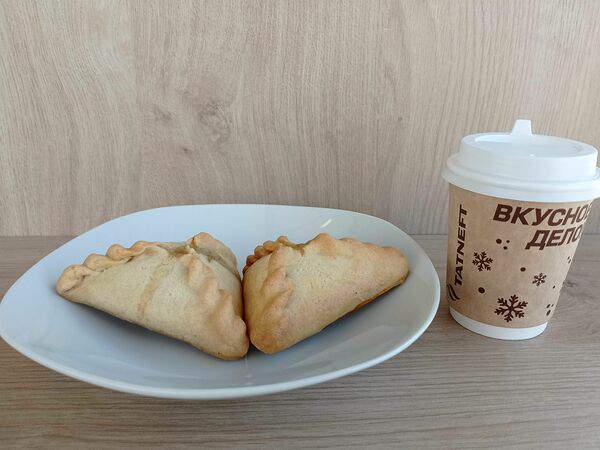 Татнефть кафе - Комбо: 2 эчпочмака и Капучино Nestle