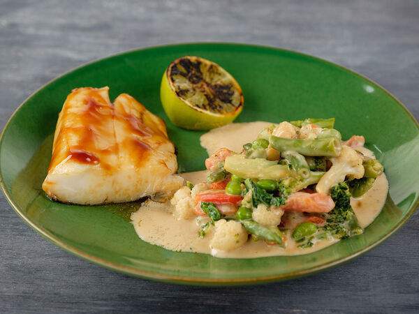 Su Mo - Запеченный палтус в устричном соусе