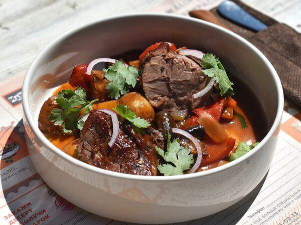 Мама Норка Папа Бобер - Томленая говяжья голяшка