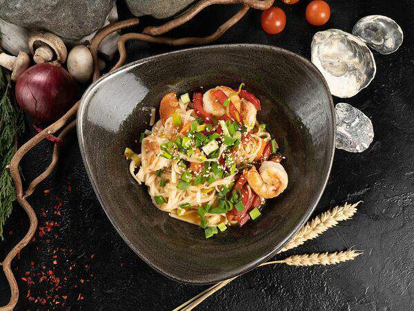 Golden Coffee - Лапша удон с креветками