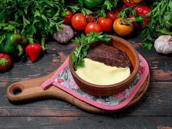 Джани Ресторани - Ребро мраморного бычка с картофельным пюре