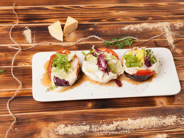 Восточная сказка - Баклажаны, запеченные с сыром