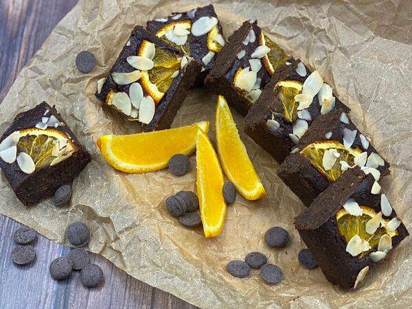 Ваш кондитер - Брауни из горького шоколада с апельсином