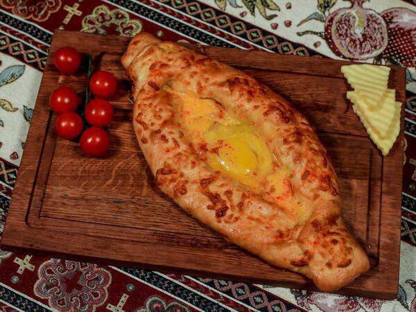 Шашлычный двор - Хачапури по-аджарски