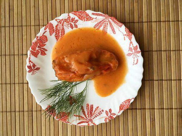 Кафе Мария - Фаршированный перец в соусе