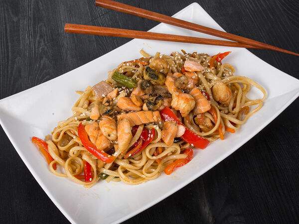 Аквасуши - Лапша с морепродуктами