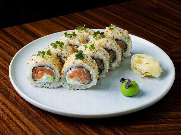 Clan - Копченая филадельфия в кунжуте юдзу