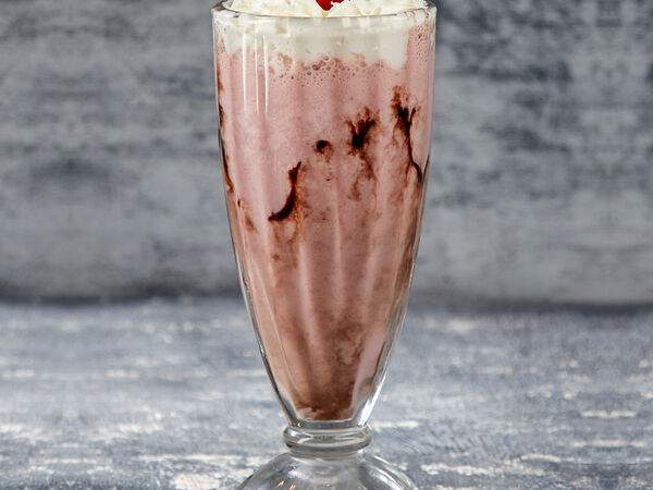 Пицца Темпо - Клубнично-банановый милкшейк