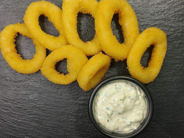 Plan B - Кольца кальмара фри с пикантным соусом