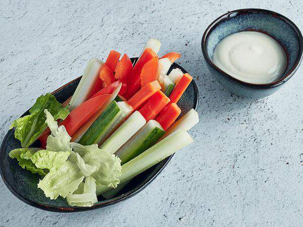 Ресторан Невидалия - Овощные палочки с сырным соусом