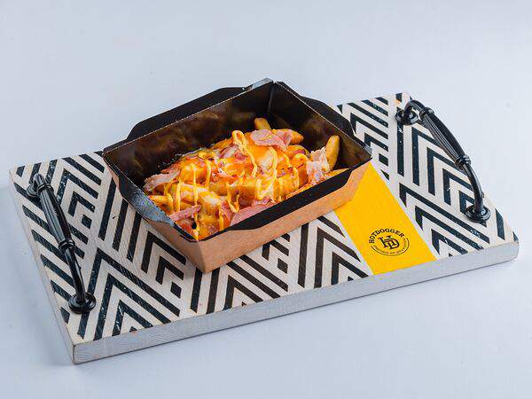 Hotdogger - Картофель фри с беконом и сыром