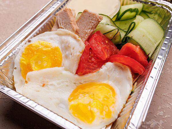 Завтрак - Комбо с индейкой и соусом голландез