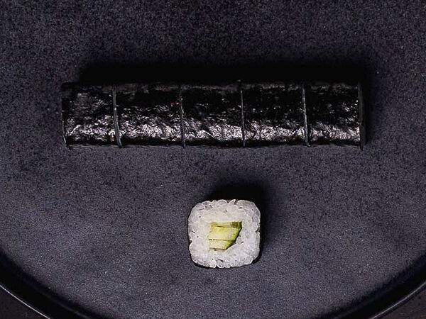 Fine sushi - Ролл Маки огурец