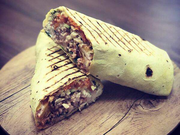 Донер кебаб - Мини-донер в лаваше с курицей