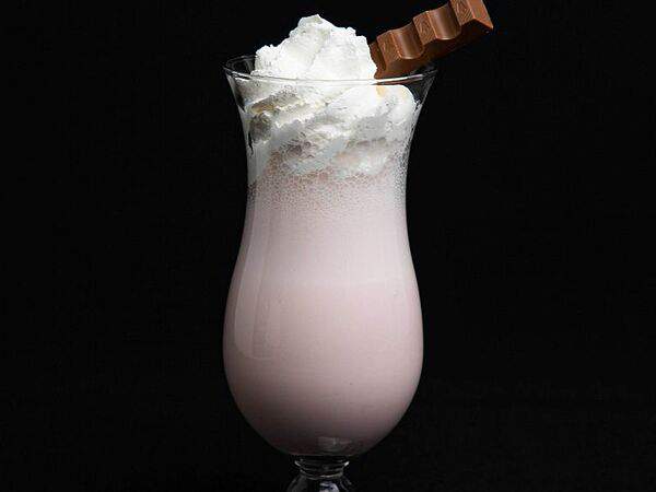 Mr. Fox - Молочный коктейль Клубничный киндер