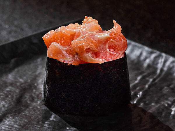 Under the sea - Гункан с лососем