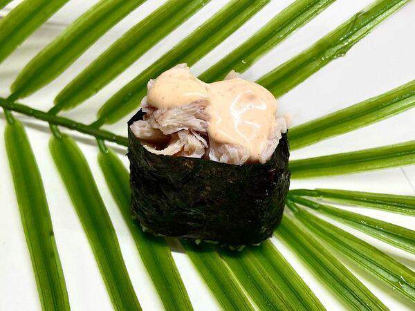 Mushu - Гункан с копченой курицей