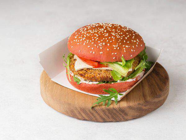 Веган великан - Бургер с фасолью