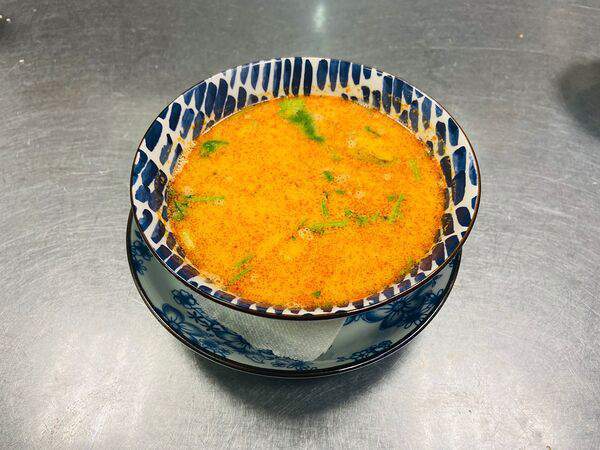 Цзао Ван - Суп Том ям с цыплёнком