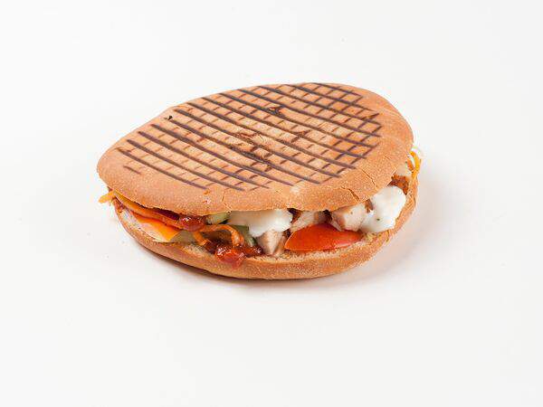 Mydener - Классик мега с курицей в лепешке