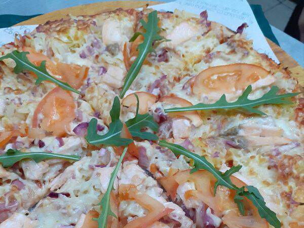 Aquarela - Пицца с лососем