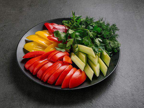 Белуга - Овощная нарезка с зеленью