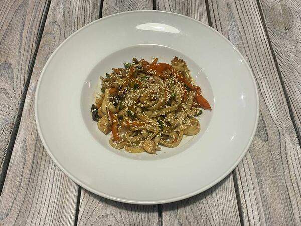 FullHouse Food - Удон с курицей