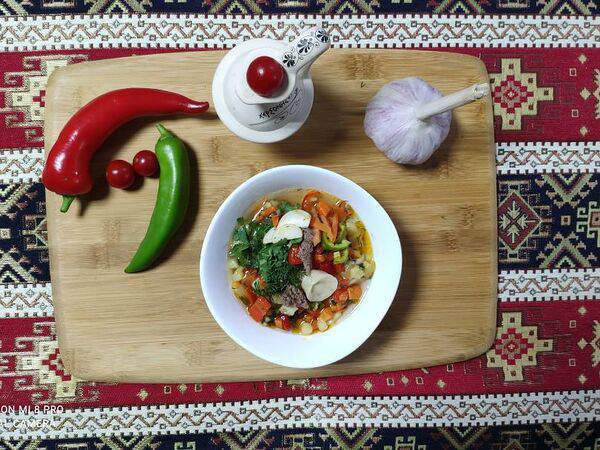 Шашлычный двор - Шурпа с чучварой - говядина