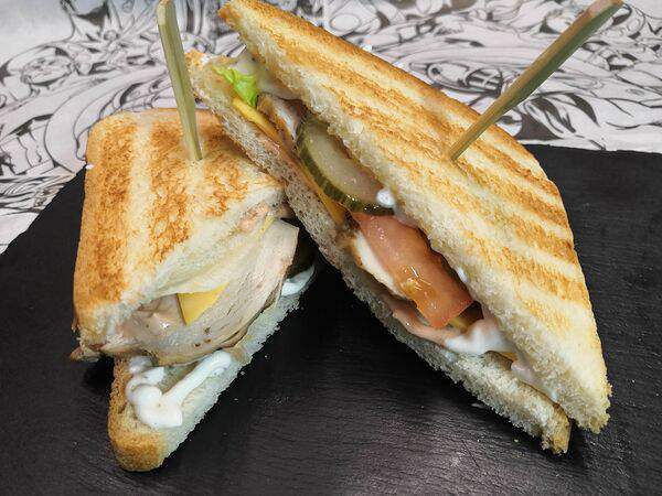 Комбинат - Пресс-сэндвич с курицей