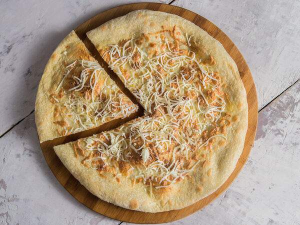 Don Pesto - Фокачча с сыром моцарелла