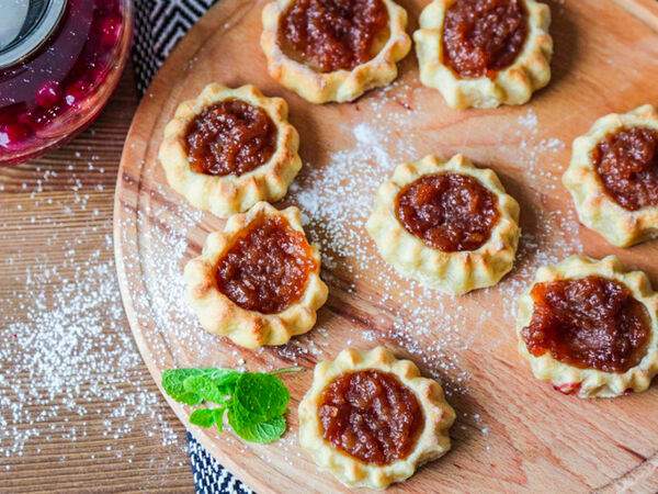 Тестов - Перепечки с яблоком и корицей