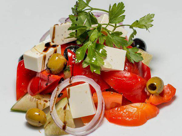 Забой - Летний салат с брынзой и оливками