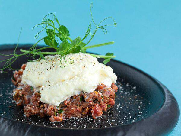 Magic Coffee - Тартар из говядины