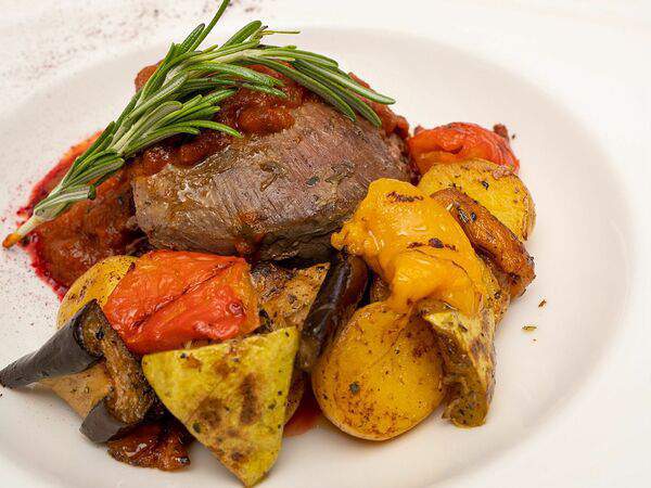 Leto-cafe - Баранина по-гречески Клефтико