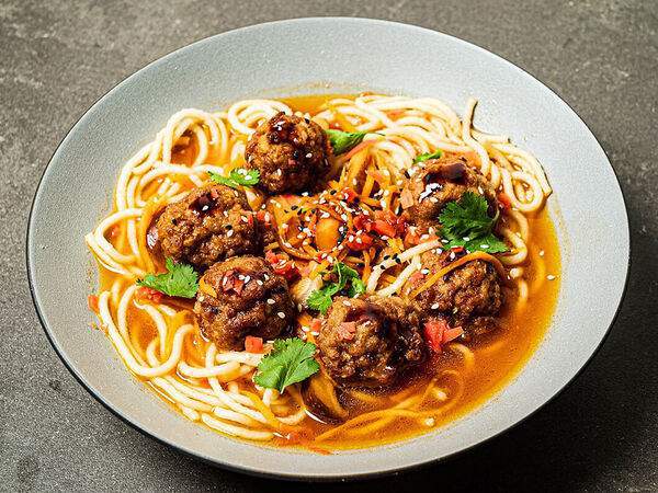 Ewoki - Удон с утиными шариками