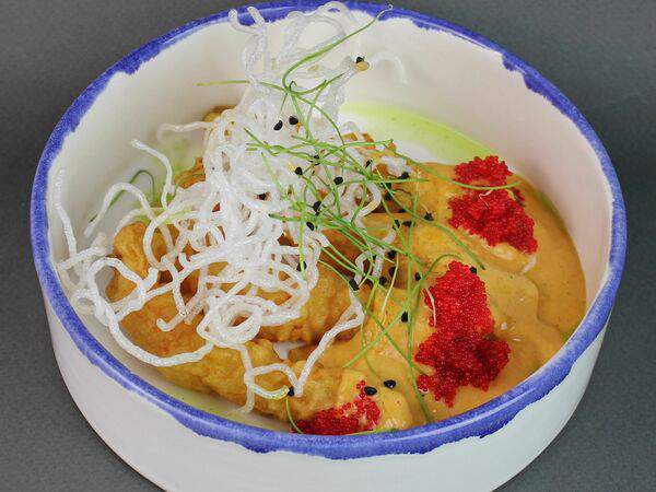 Бар Сплетни - Креветки с соусом манго-кокос