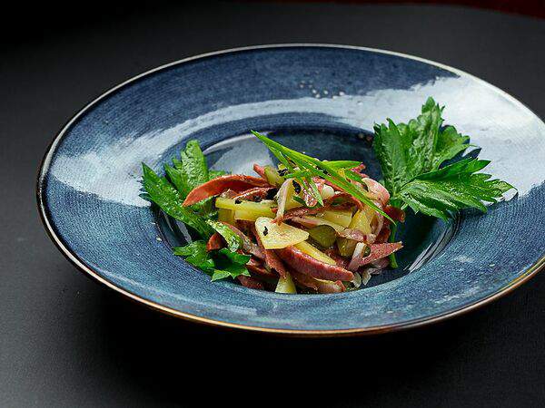 Челси паб - Мюнхенский колбасный салат