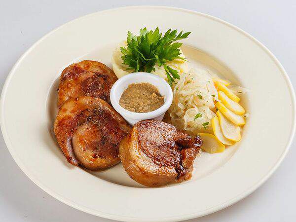 Резиденция королей - Рулька свиная, запеченная без косточки