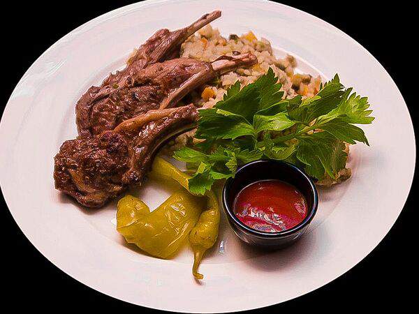 Хата - Каре ягнёнка с булгуром