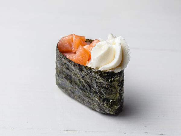 Суша - Гункан Сливочный лосось