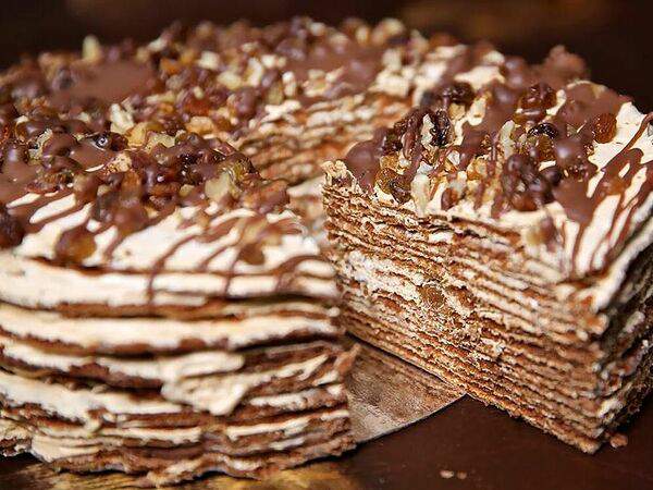 Лаверна - Медовик ореховый