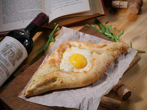 Винный бар Виновен! - Хачапури