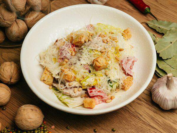 Южанин - С индейкой су-вид, салатом романо и сладкими томатами