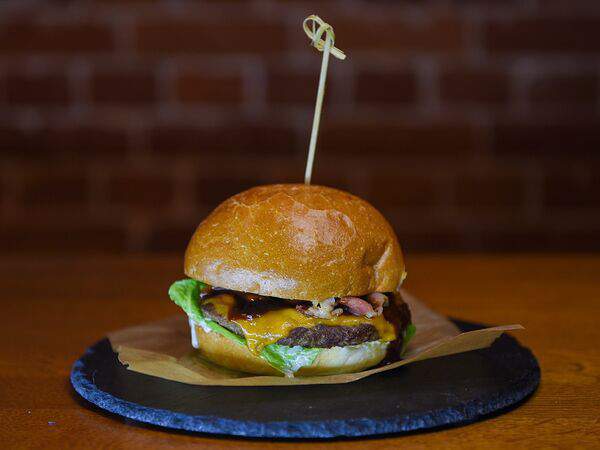 Caravaggio - Чизбургер