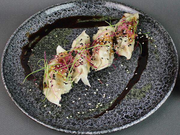 Бар Сплетни - Гедза со свининой и креветками