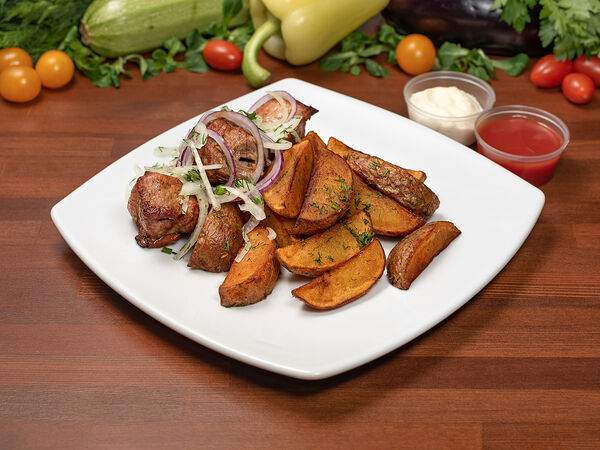 Шашлычкофф - Шашлык из свинины с картофелем по-домашнему